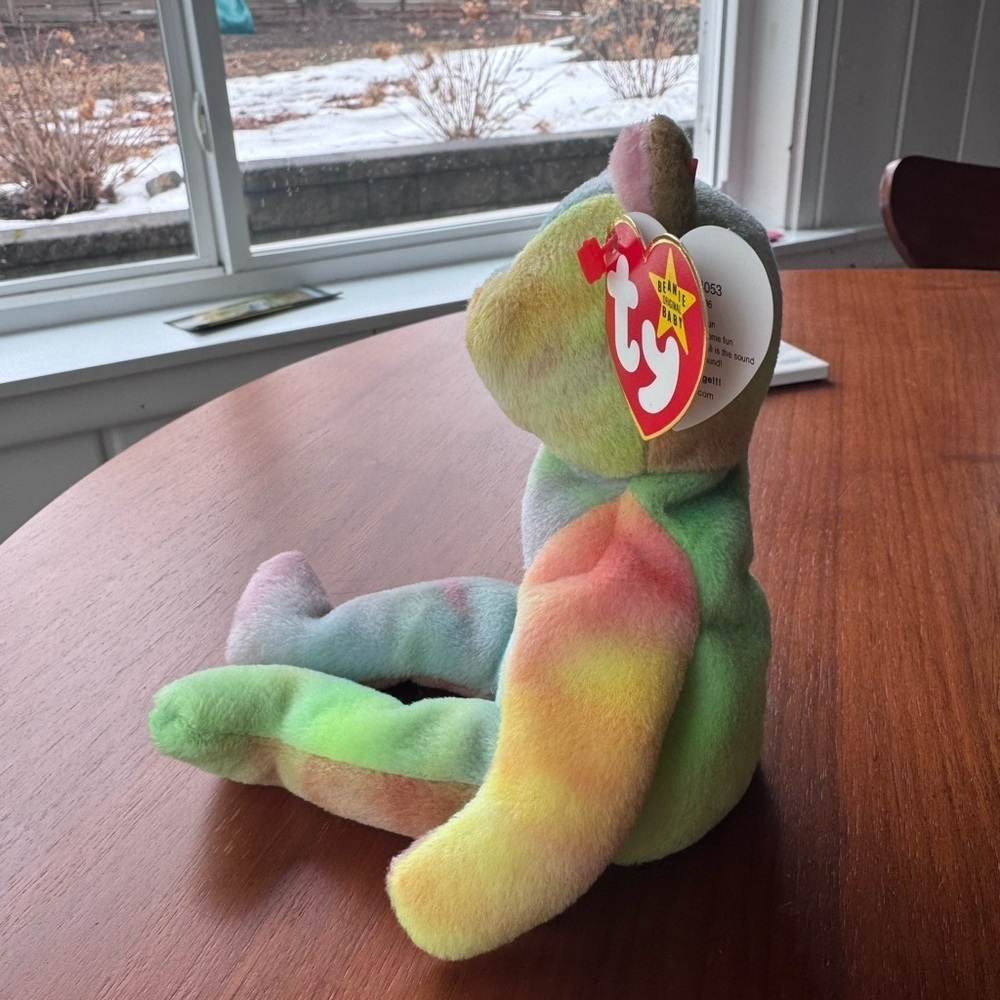 Ty Beanie Baby “Peace” bear (1996) - Picture 3 of 5